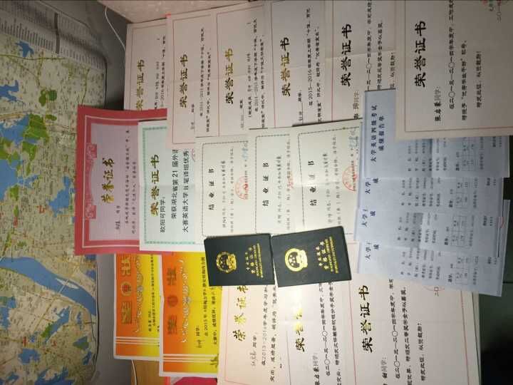 13土木4A-632寝室成员所获荣誉.jpg 13土木4A-632寝室成员所获荣誉.jpg